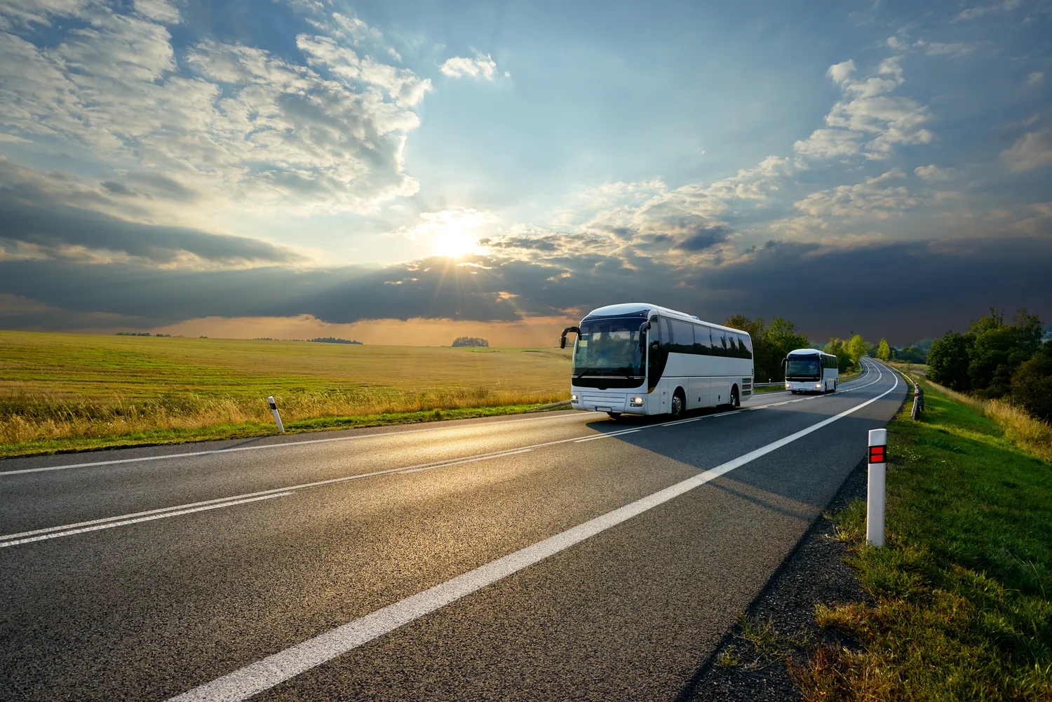 Ile autokar ma miejsc siedzących?