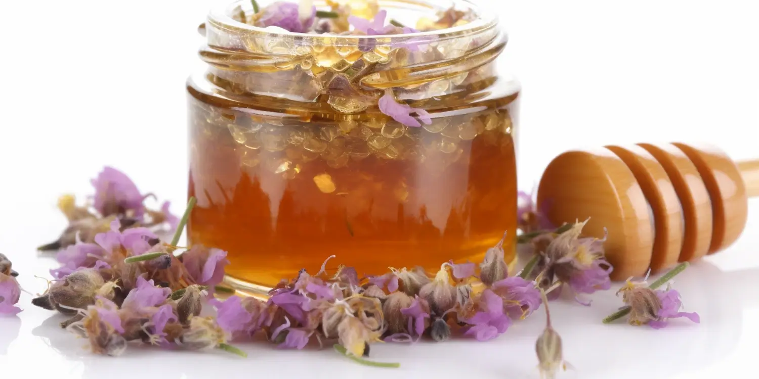 Jak powstaje miód?